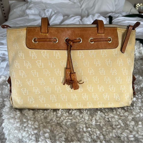Dooney & Bourke yellow monogram canvas tote - Picture 3 of 16